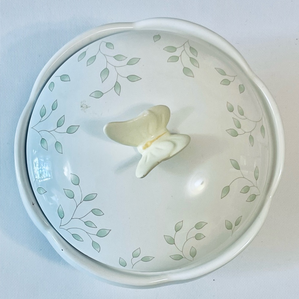 LENOX Butterfly Meadow Ceramic floral 
Sugar Bowl Canister With Lid - Picture 2 of 7